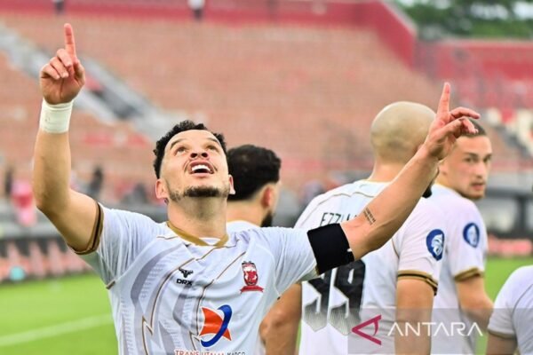 Berita Liga 1: Persis Solo dan Madura United Aman dari Penurunan Kelas