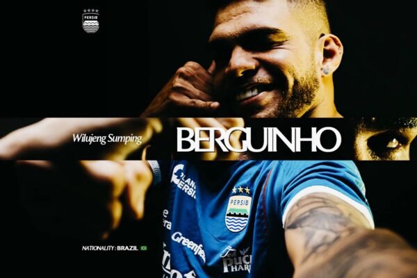 Berikut beberapa alternatif judul untuk berita tersebut:

1. "Persib Dapatkan Berguinho untuk Memperkuat Lini Tengah"
2. "Berguinho Resmi Bergabung dengan Persib: Perkuat Sektor Tengah"
3. "Persib Ambil Langkah Strategis dengan Rekrut Berguinho untuk Lini Tengah"
4. "Lini Tengah Persib Makin Kuat dengan Hadirnya Berguinho"
5. "Persib Akan Andalkan Berguinho di Sektor Tengah Musim Ini"

Silakan pilih salah satu atau gunakan sebagai inspirasi!