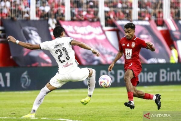 Berita Kontrak Baru: Hansamu Yama Perpanjang Kerjasama dengan Persija Jakarta