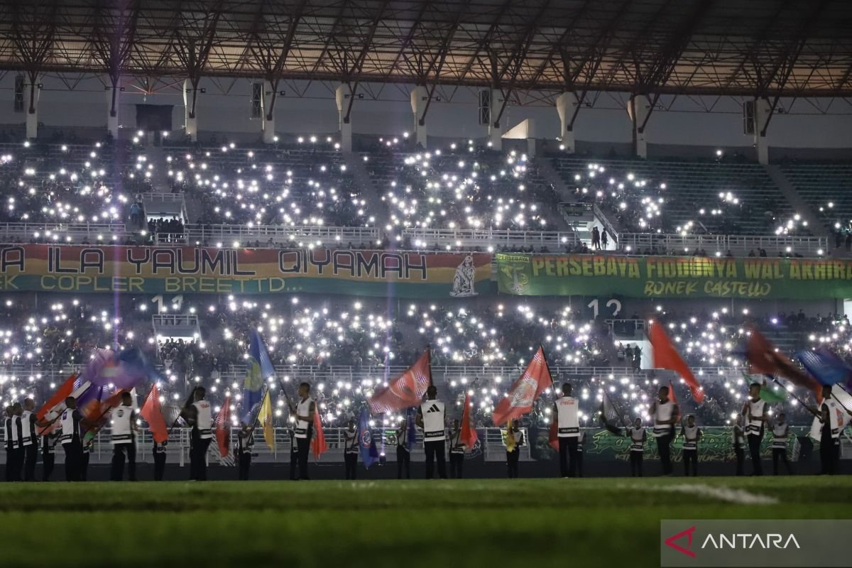 Menpora Resmikan Super League 2025/2026 di GBT Surabaya