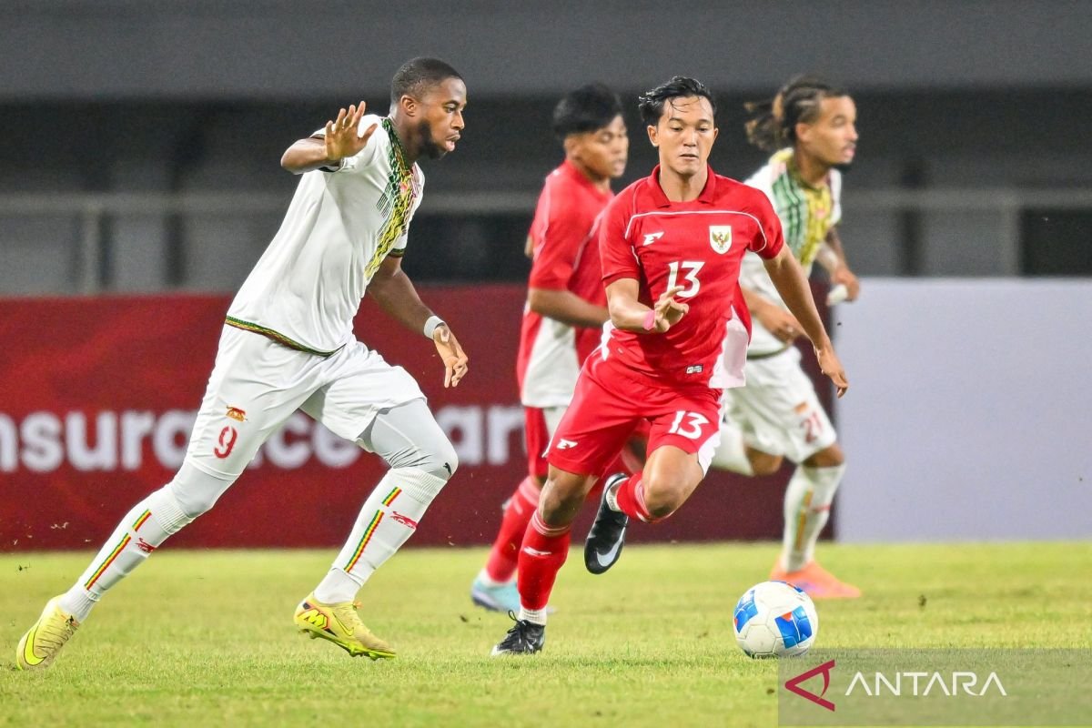 Indonesia Takluk di Tangan Mali dan Dampak Longsor di Cilacap